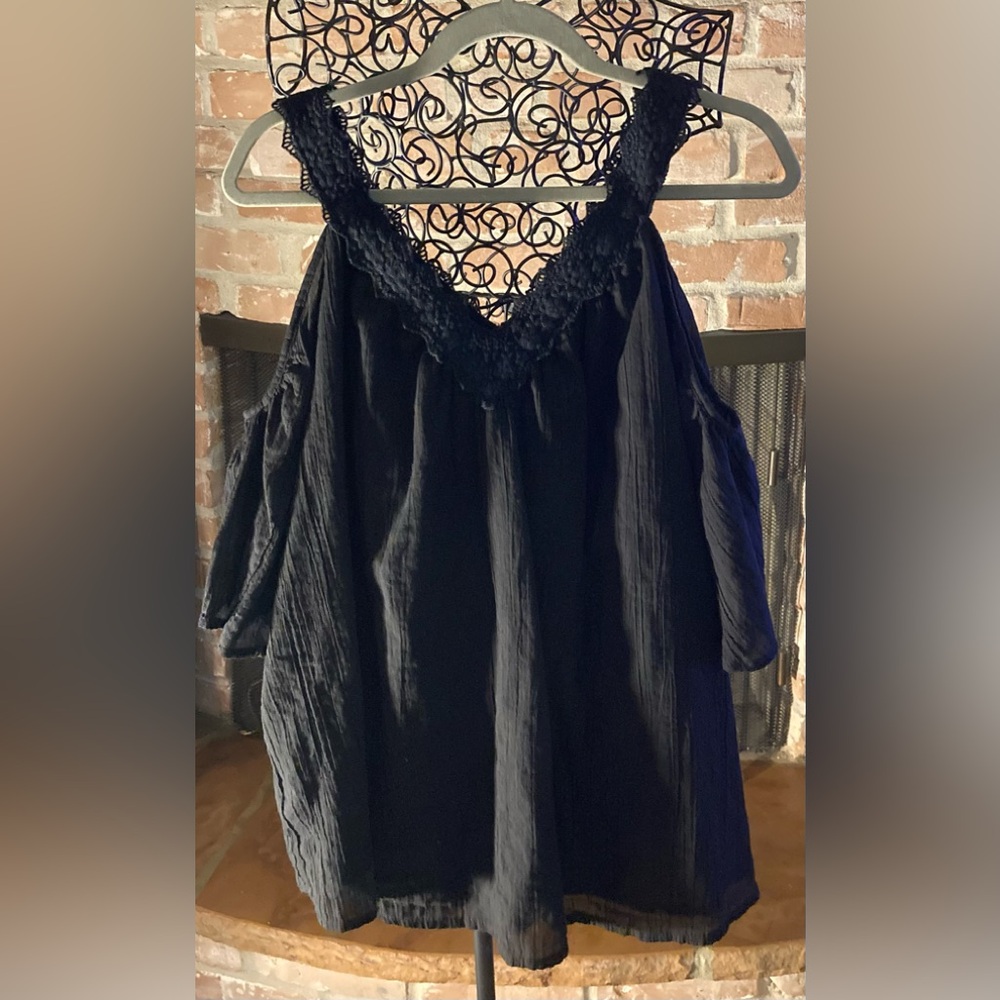 Curations Black Cold Shoulder Top